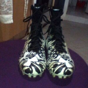 These are clits for soccer ⚽